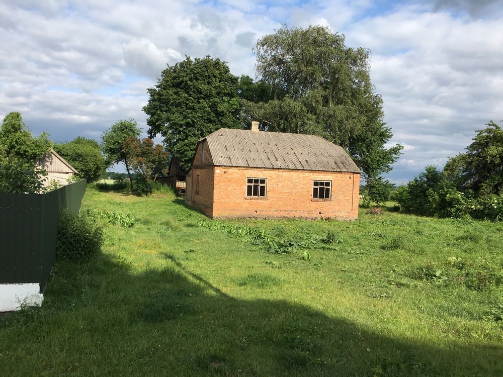 Продаж будинку в с. Бубнів