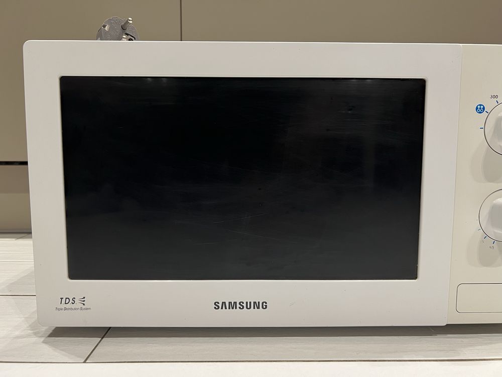 Микроволновая печь Samsung MW712BR (оригинал)