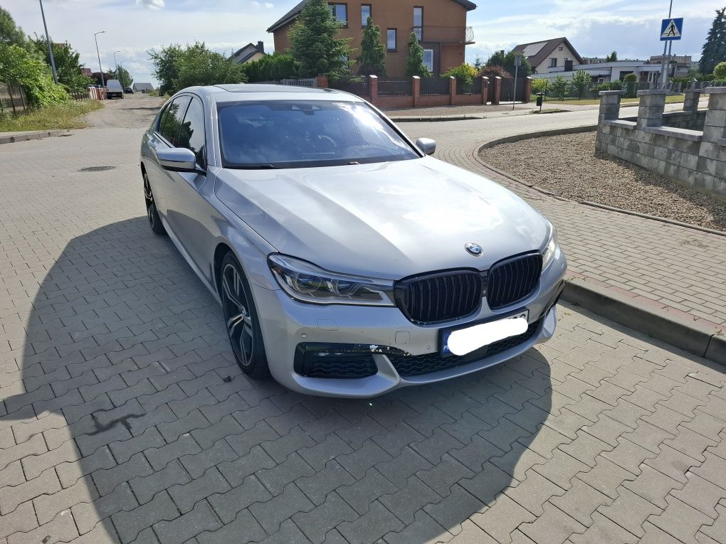 BMW 750i .xDrive. M Pakiet