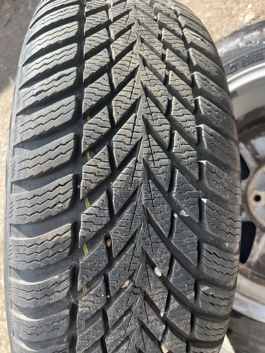 Зимові шини Nokian Snowproof 2 195/65R15 91T