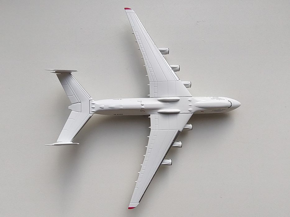 Модель літака, модель самолета АН-225 "Мрія", масштаб 1:500