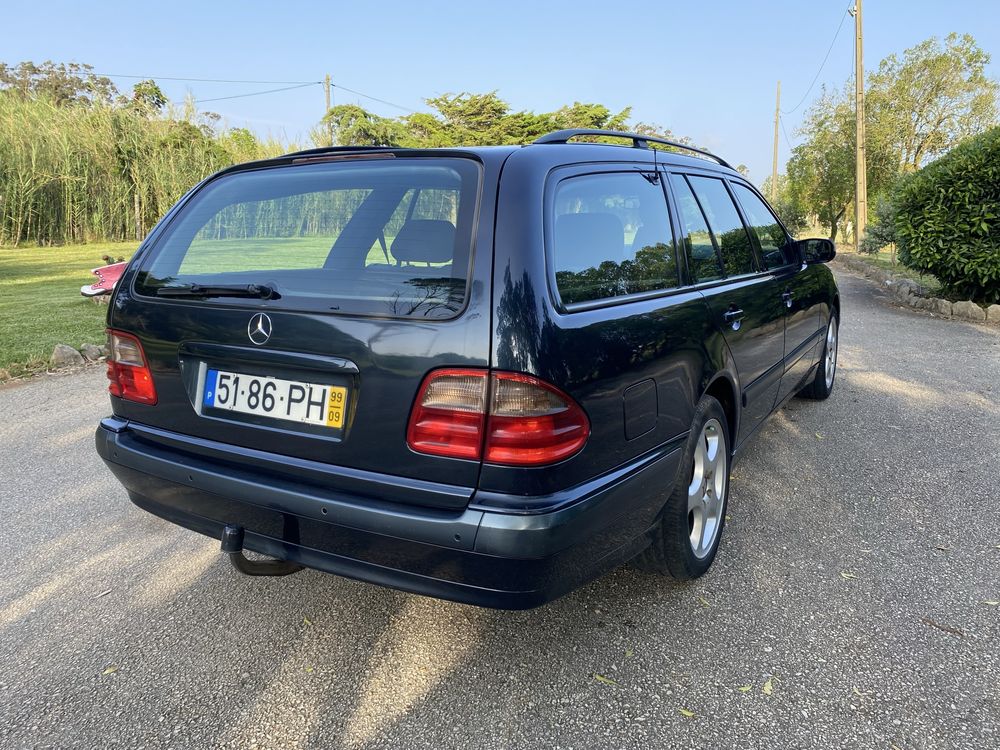 Mercedes E220 cdi Aut. Ano 1999 em excelente estado,