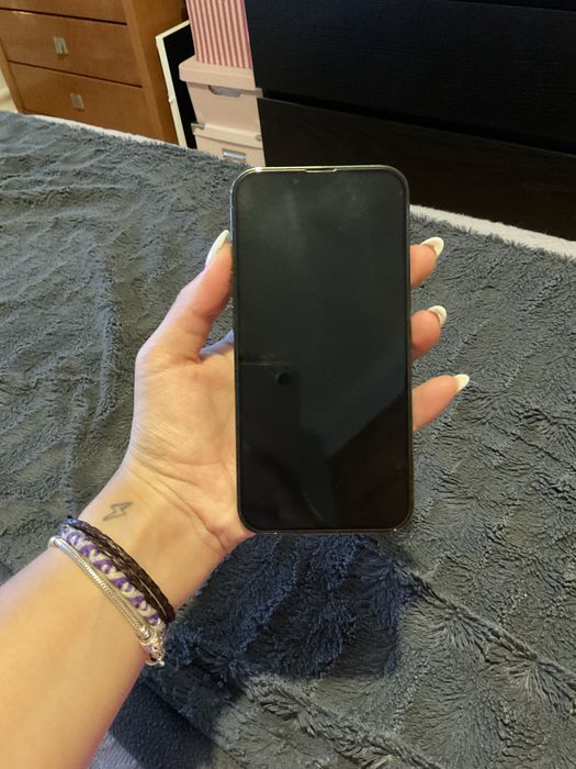 iPhone 13 Pro alpine green