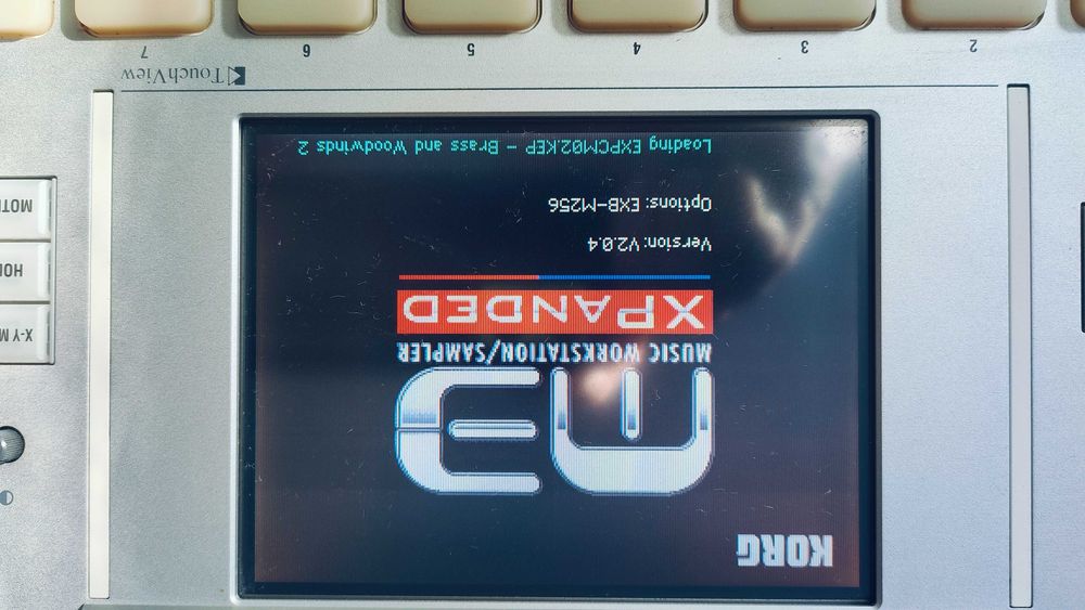 Korg M3 expanded z modułem Radias plus klawiatura plus hard case.