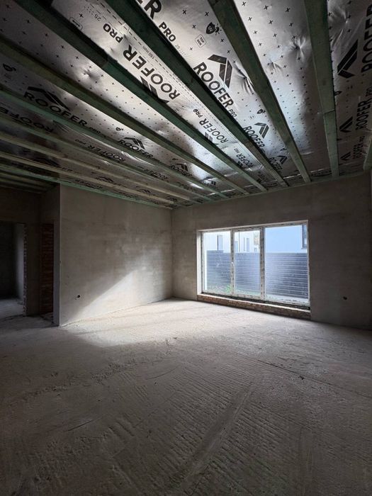 V Сучасний одноповерховий будинок  Вересневе