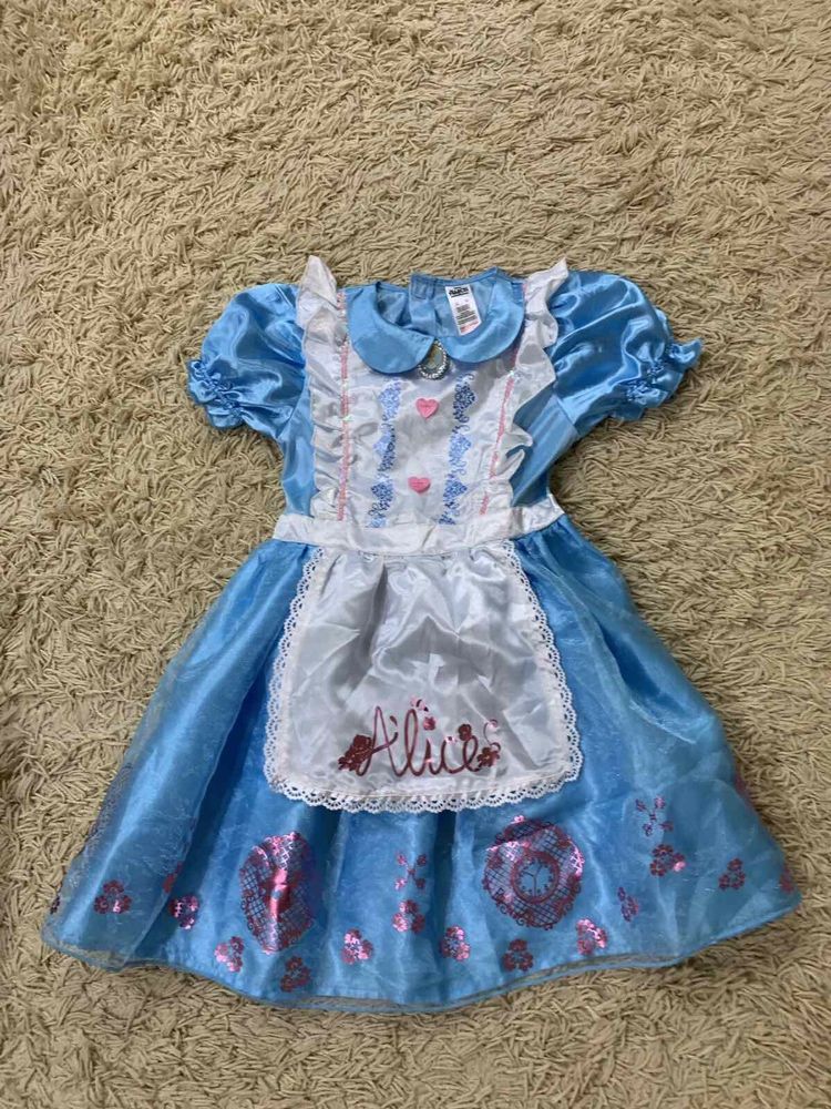 Платье Бэтгёрл, Алиса в стране Чудес на9-10лет, на 7-8лет