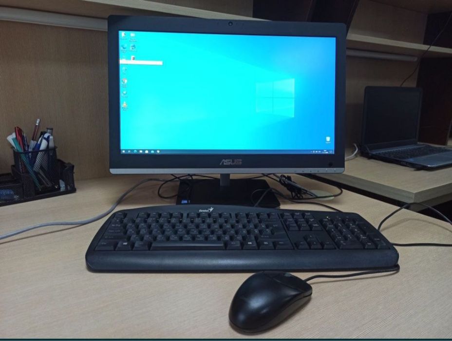 Отличный Моноблок Asus монитор 2к!!  (в наличие 2 шт)