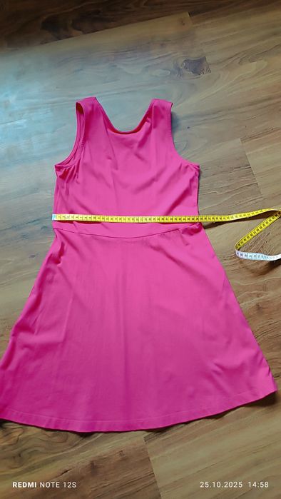 Sukienka dziewczęca bawełna  146-152 cm, wyprana, nigdy nie noszona