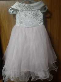 Плаття Платье Святкова сукня на дівчинку  4-7  років