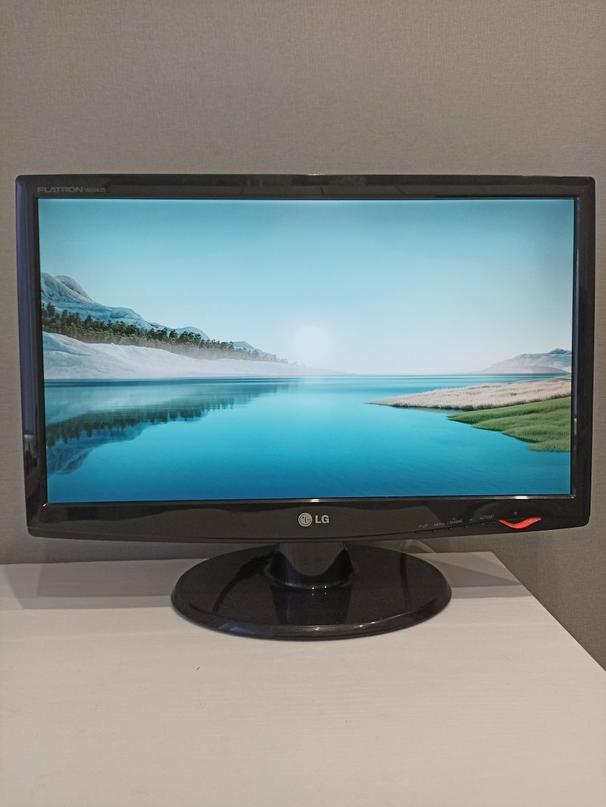 Монитор 22" дюйма LG FullHD VGA монітор 22