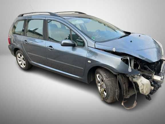 PEUGEOT 307 livt lift 1.6 16V kolor EZWD części