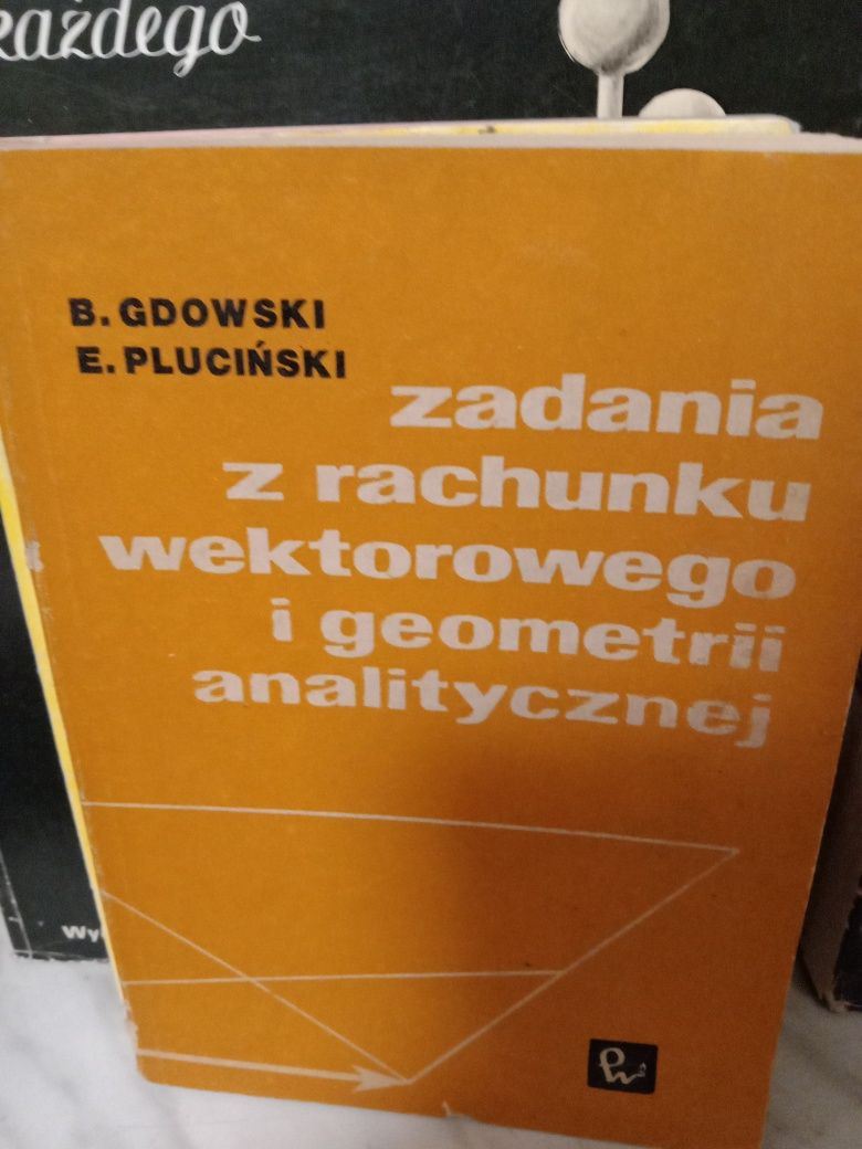 Zadania z rachunku wektorowego i geometrii analitycznej.