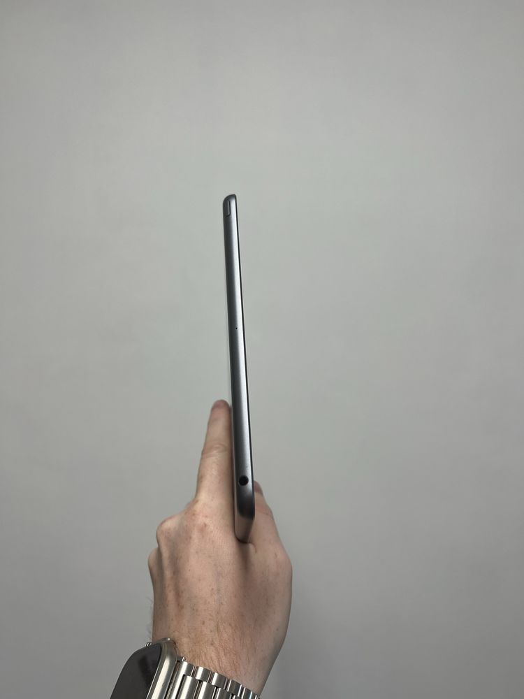 Apple Ipad 10.2 2021 акб97% в идеальном состоянии Apple pencil