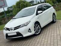 Toyota Auris Biała Perła Alufelgi 17 Navigacja Kamera Cofania