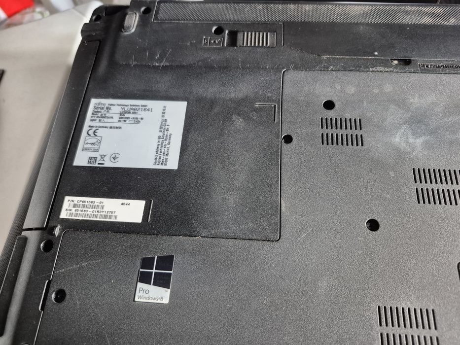 Laptop Fujitsu Lifebook A544 i3