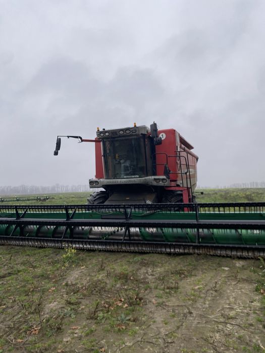 Продам комбайн Massey Ferguson 7282