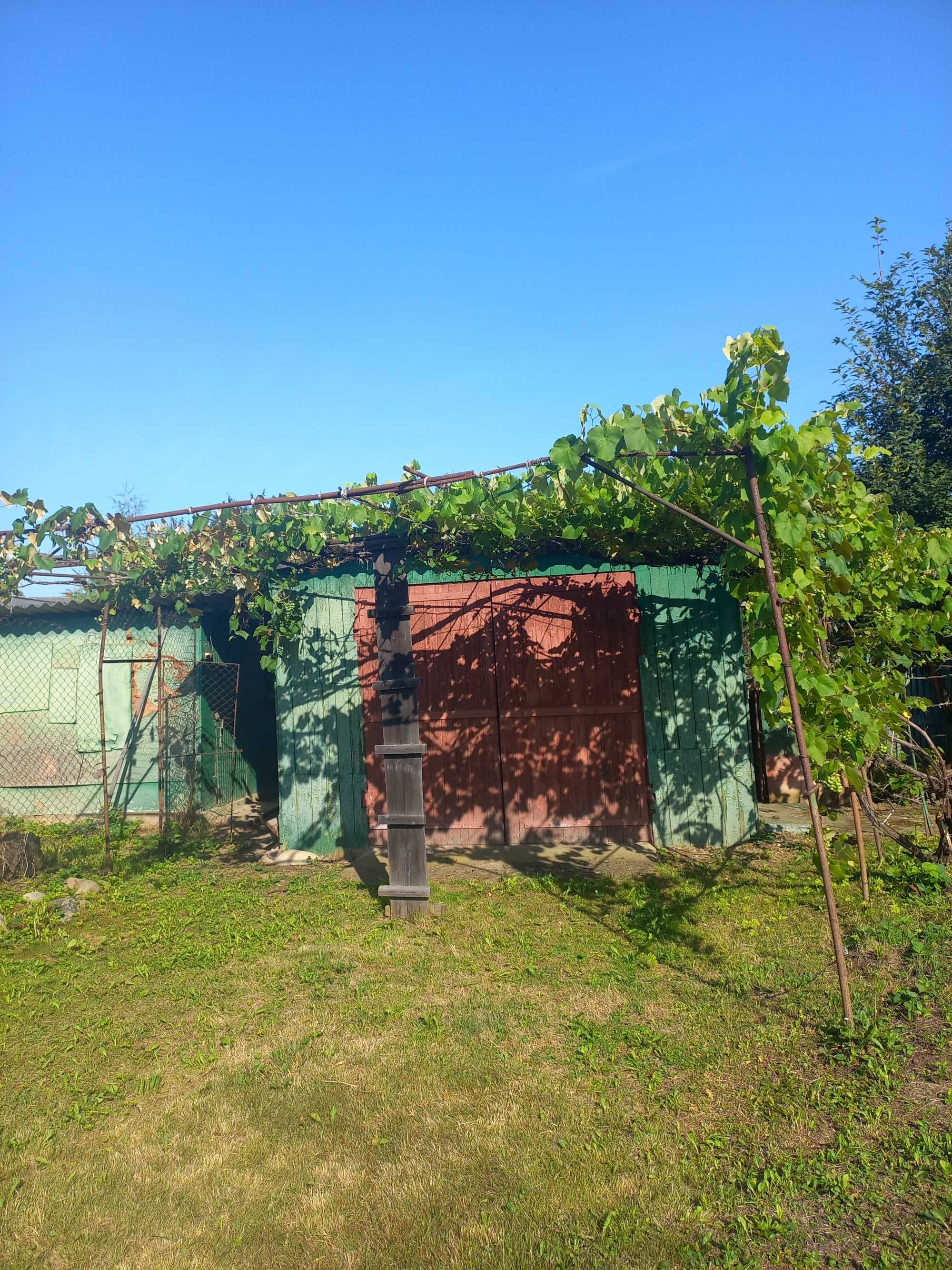 Продаж будинку з ділянкою 8 сот. Рожнятів