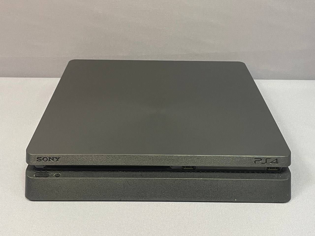 PlayStation 4 slim 1tb
