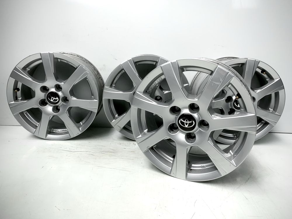 Felgi aluminiowe 15” Toyota Avensis  / 6,5J et45 (A01)