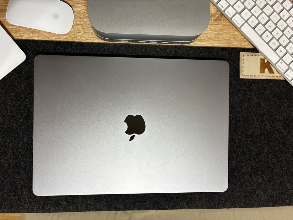 MacBook Air M2 15" - 8/256 (2023)