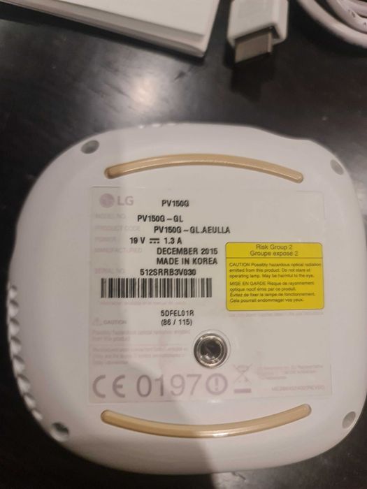 Projetor LG Minibeam Nano PV150G (falta de uso)