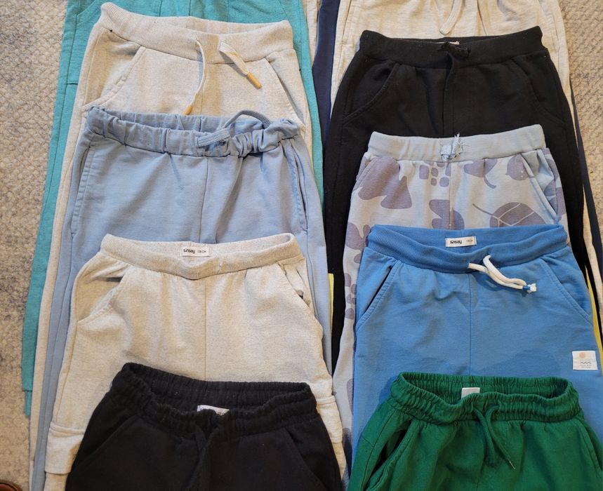 Spodnie dresowe chłopięce 122/128 - 12 sztuk