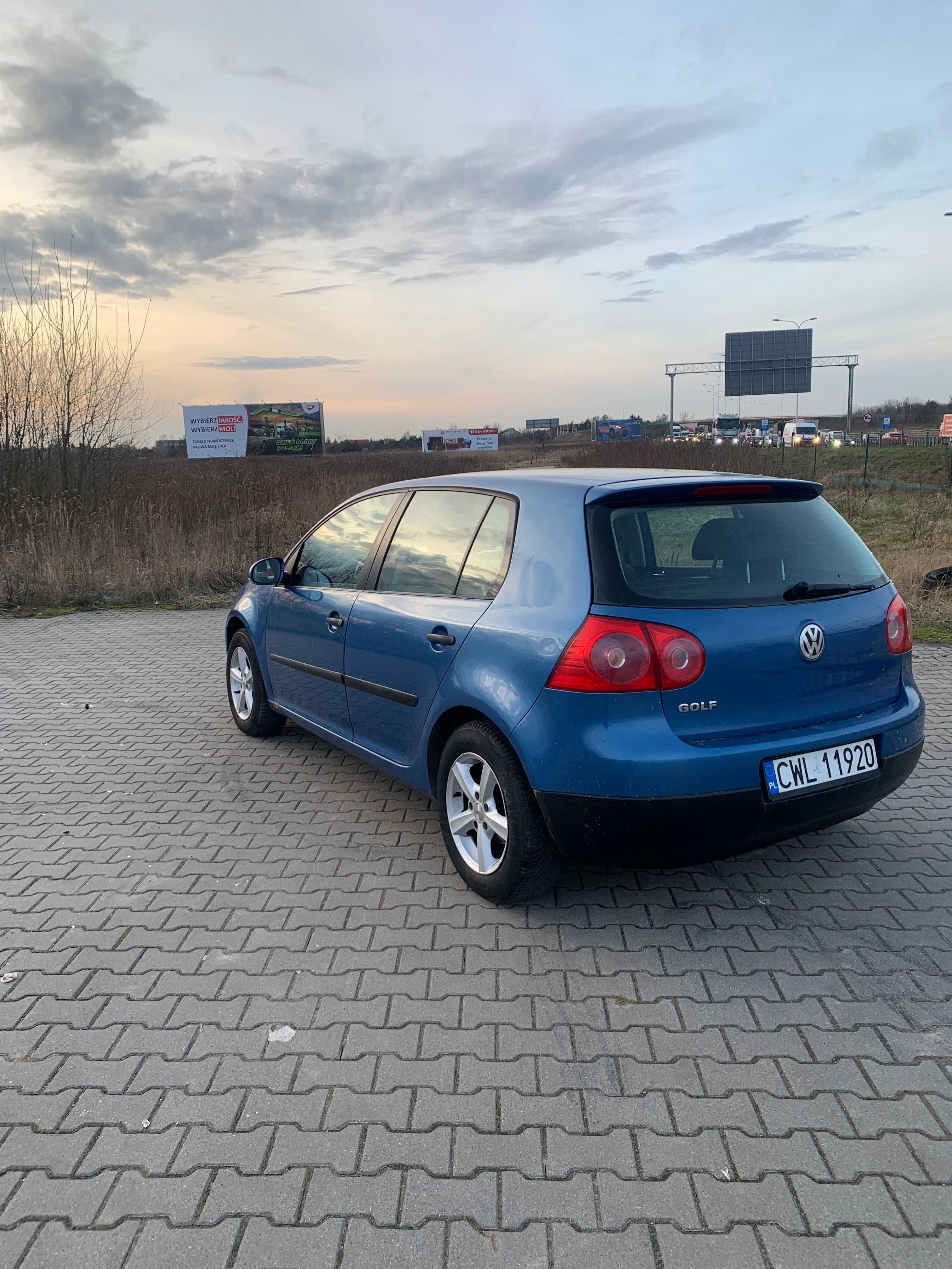 Volkswagen Golf V 1.9TDI