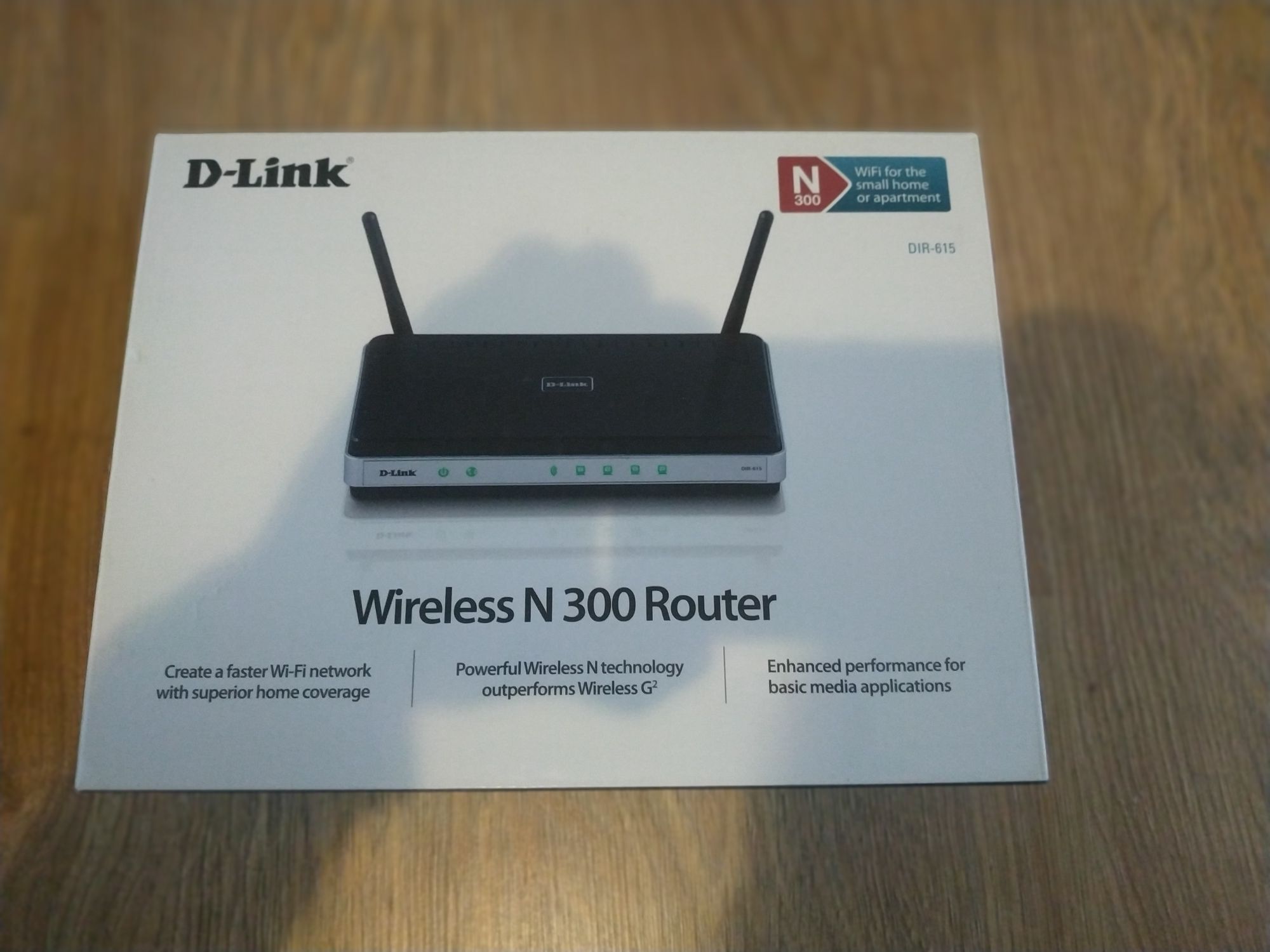 Wi-Fi роутер D-Link DIR-615 может работать от пауэрбанка 5 вольт.