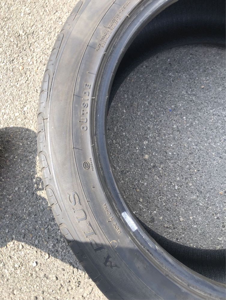 Продам комплект летней резины 275/45R20