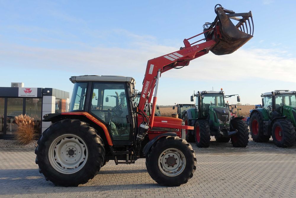 Massey Ferguson 6140 + ładowacz (6120,6255,6130)