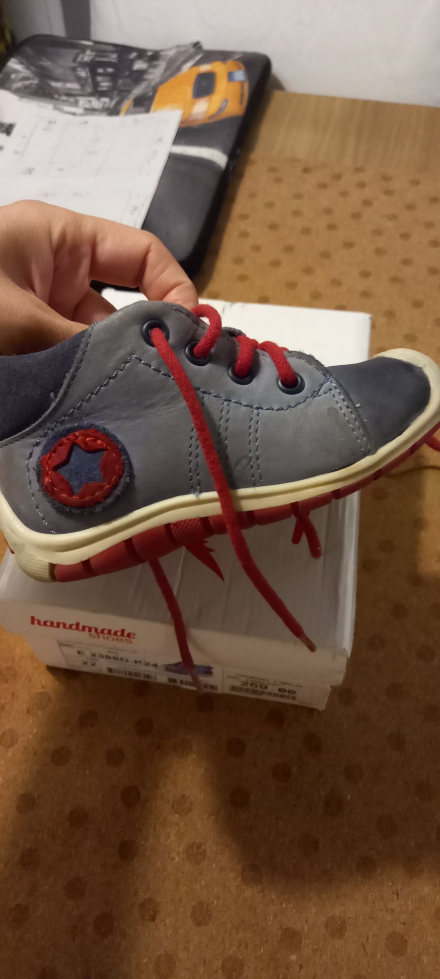 Buty emel wiosenne r.22 ocieplane