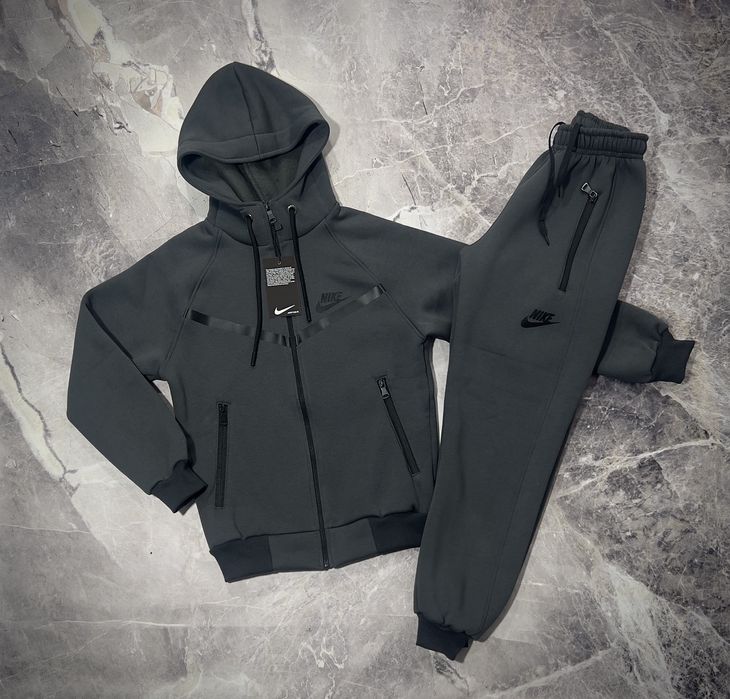 Купити дитячий костюм Nike Tech Fleece Найк теч флісе 140,146,152,158,