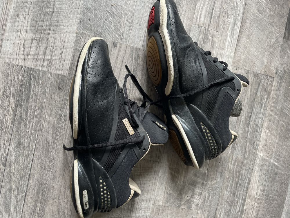 Buty Reebok easytone size38