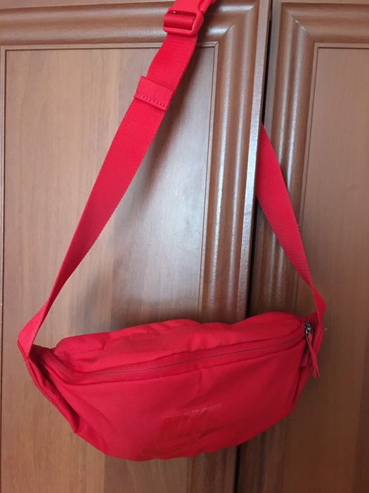 Сумка бананка Nike