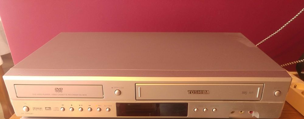 Kino domowe Dvd+magnetowid Toshiba sd36vese combo