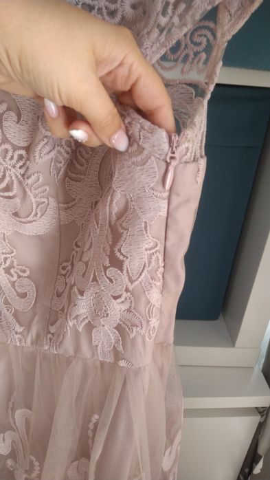 Sukienka wesele chi chi London 42/16 koronkowa brudny róż