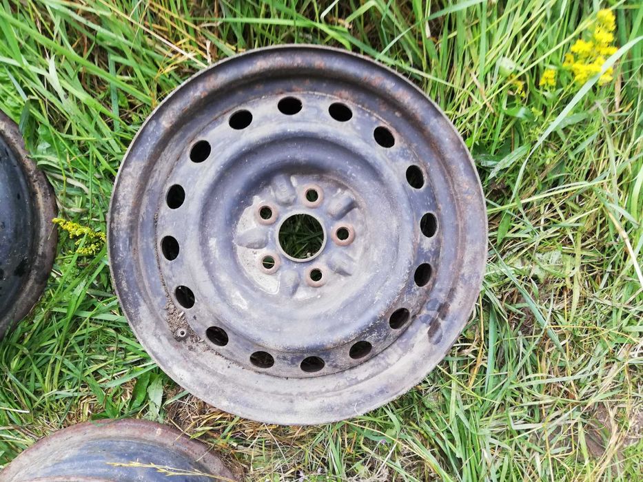 corolla e12 felgi stalowe  verso prius avensis  celica
