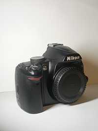 Фотокамера Nikon d3000 body