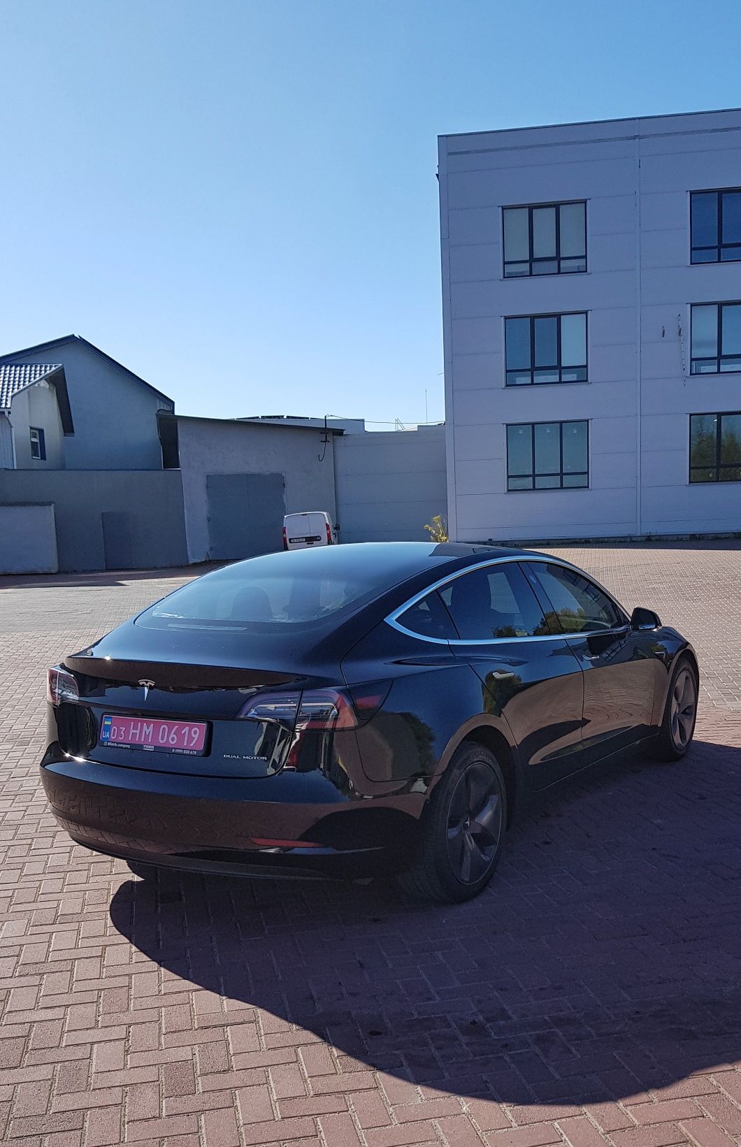 Tesla model 3 long range
