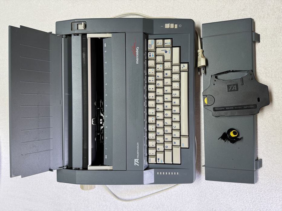 Maquina escrever ref: mercedes edition