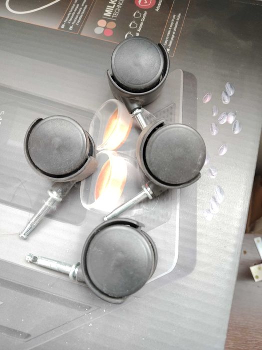 Колесо поворотне ролики для меблів 4 штуки меблеве колесо ніжка