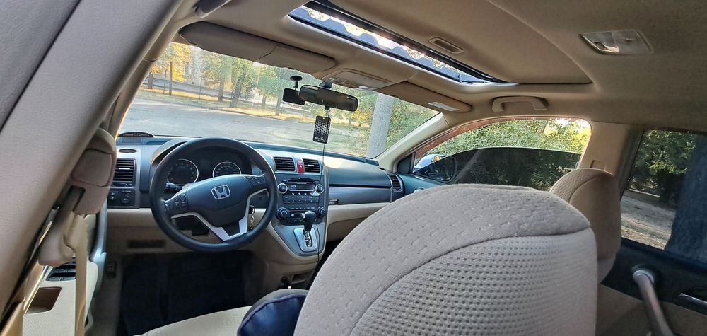 Продам Honda CR-V