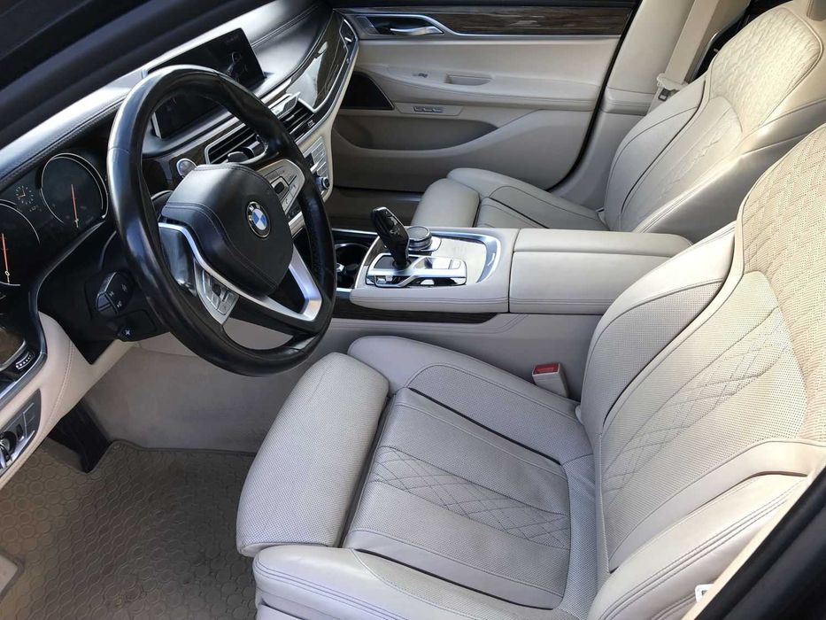 BMW G12 Long 740i  3.0L B58