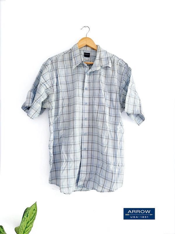 Camisa Masculina Arrow - Tamanho L (42) - Manga Curta