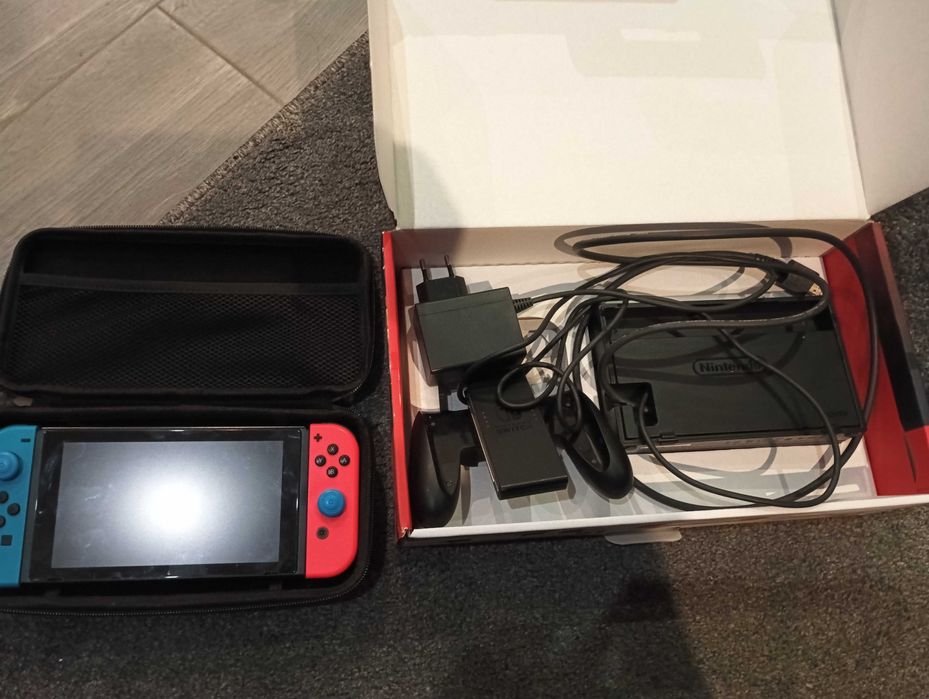 Nintendo switch +tablete