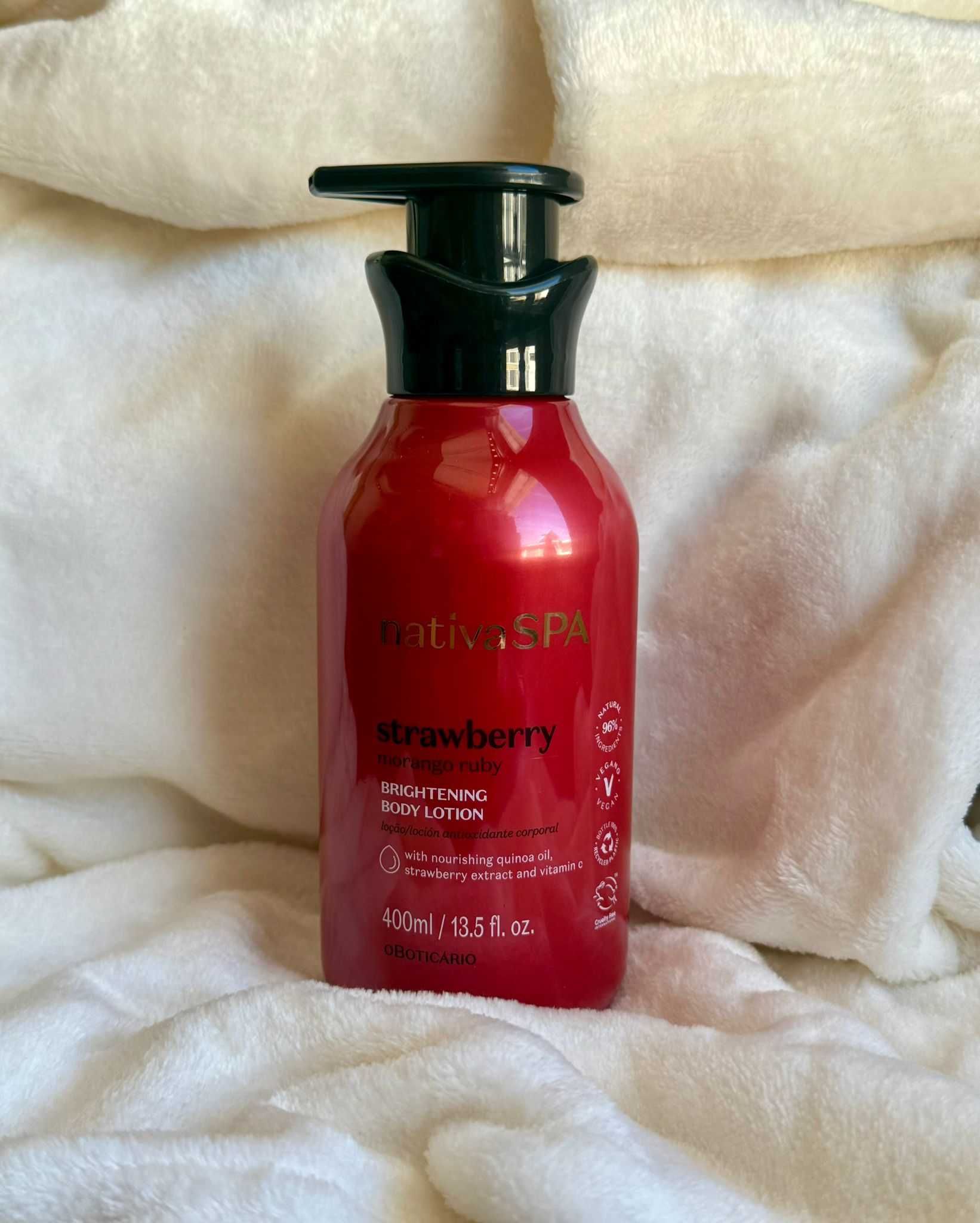 Loção Corporal Hidratante Nativa Spa Morango Ruby