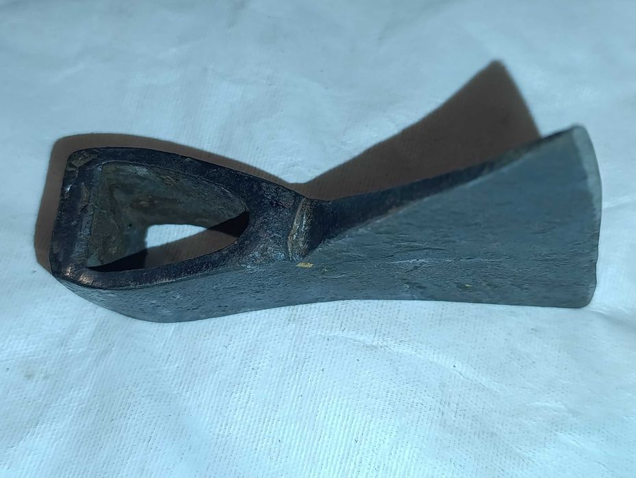 stary kuty toporek siekiera - sygnowana 560 gram