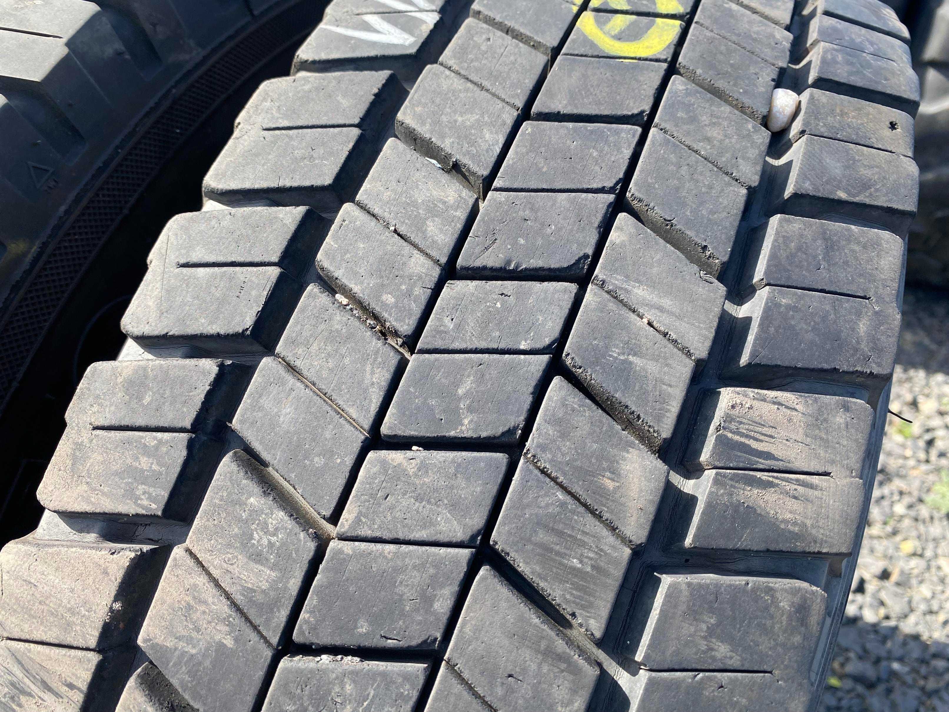 Opony 225/75R17.5 SEMPERIT TRANS-STEEL Napędowe 10-14mm