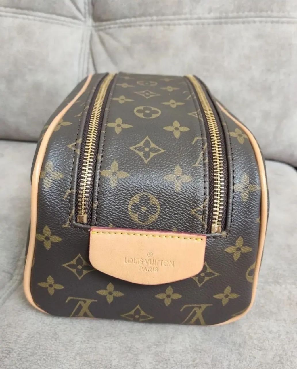 Косметичка Louis Vuitton louis vuitton dopp kit, косметичка Луи Витон