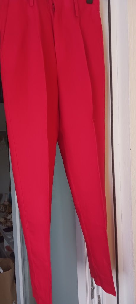 Fato linho,usado algumas vezes, 35€. Tamanho 36-38